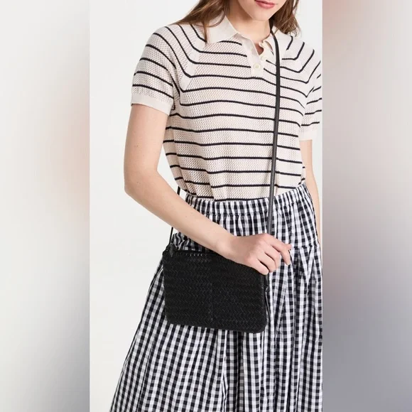 Madewell The Knotted Crossbody Bag in Black Woven Leather - Picture 2 of 10